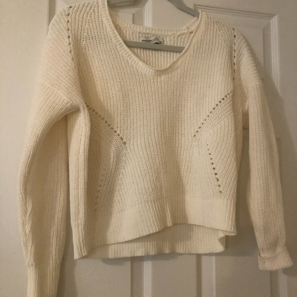 Cream Chenille Abercrombie & Fitch Sweater